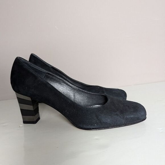 Vision Comfort Vintage Black Suede Pumps – Unique Striped Heels, Size 7B - Picture 2 of 10